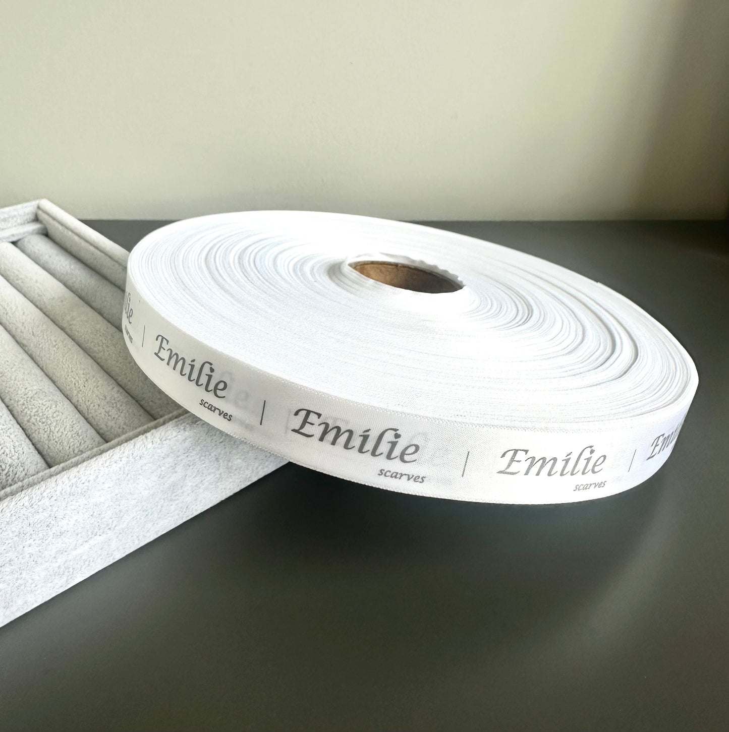 700 meter gepersonaliseerd lint met uw logo