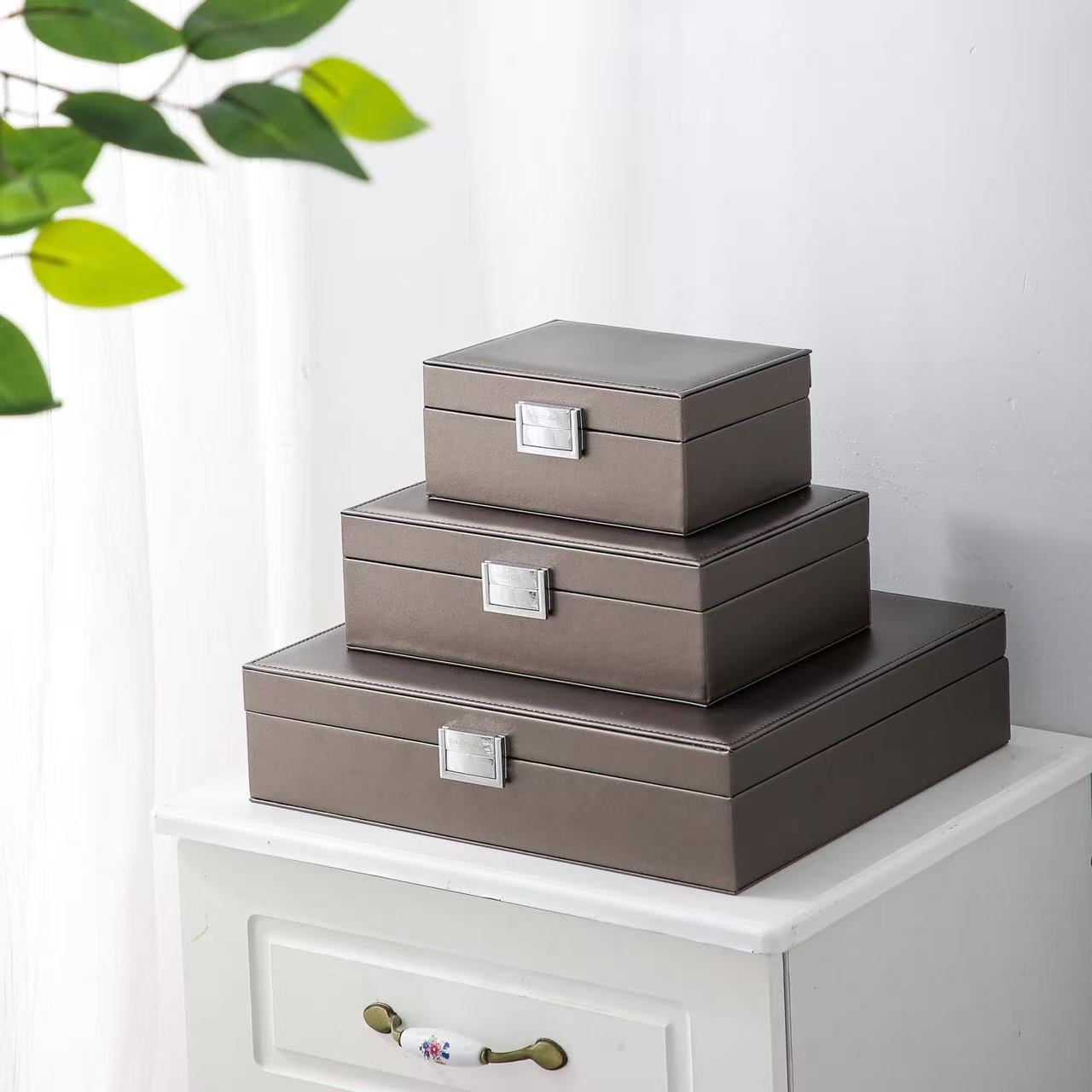 Sieradendoos metallic zilver small